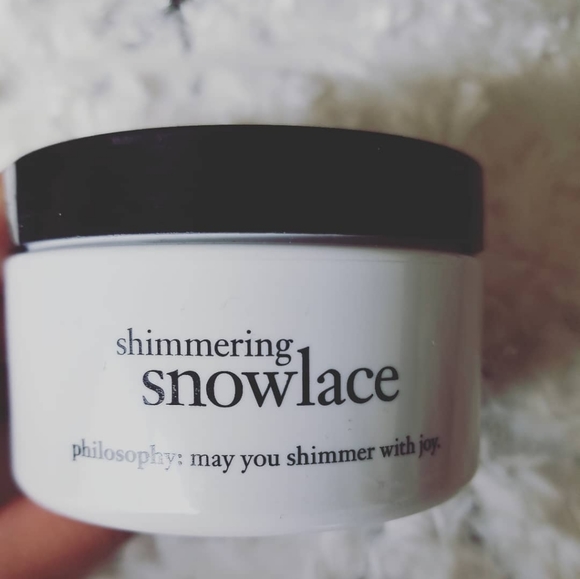 Philosophy Other - 🍒SALE🍒Philosophy shimmering snowlace